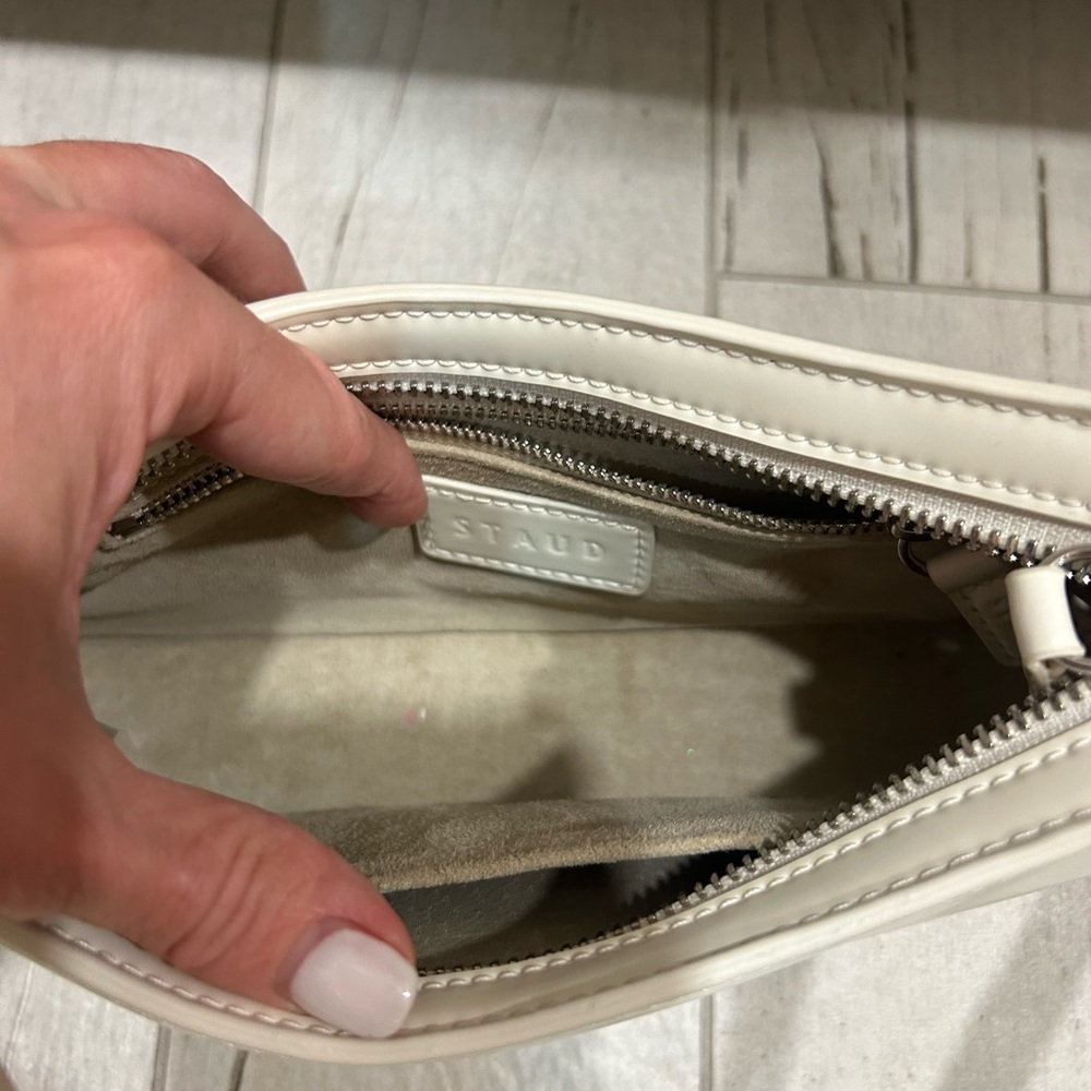 Staud Ollie Shoulder Bag White Handbag with Gold Accents - Picture 5 of 5